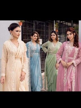 Designer Boutique Saree Gown In Ivory